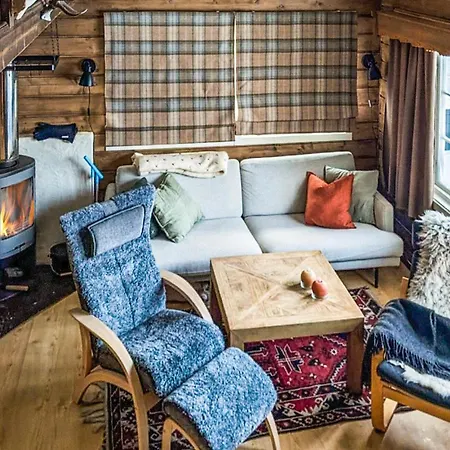 3 Bedroom Cozy In
